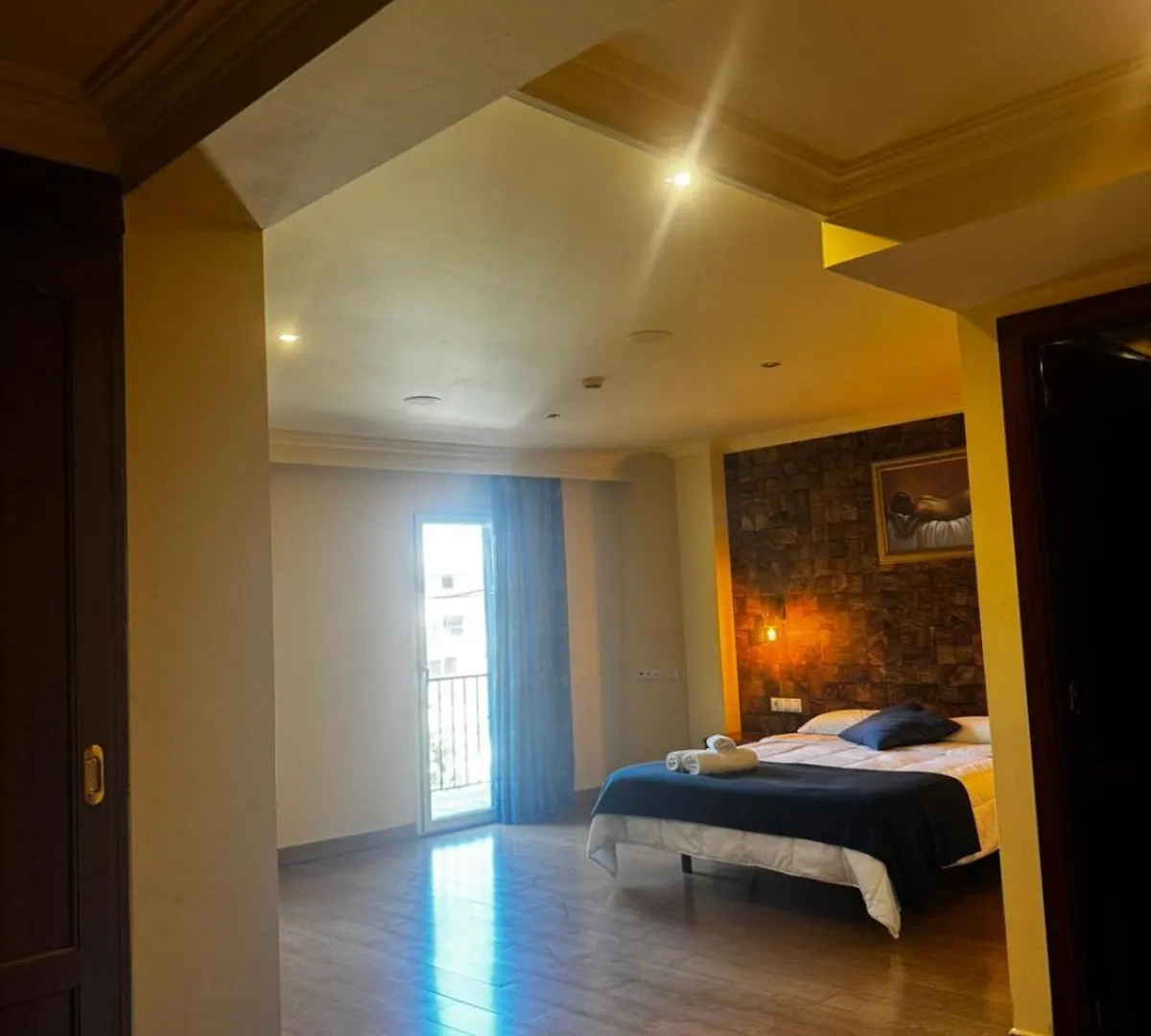 Hotel Portofino إمبوريابرافا
