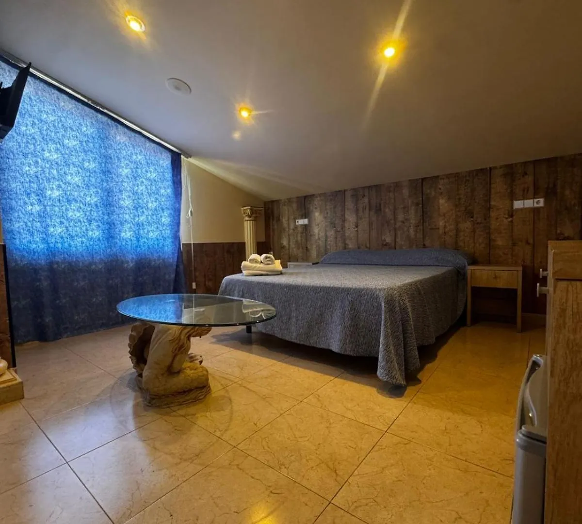 Hotel Portofino Эмпуриабрава