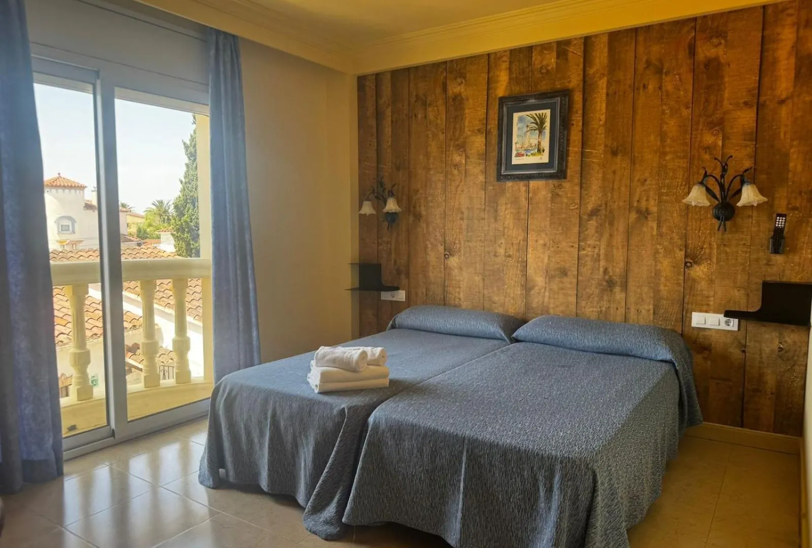 Hotel Portofino Эмпуриабрава 3*,
