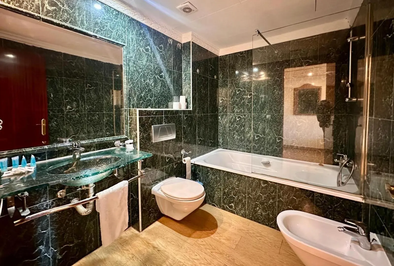 Hotel Portofino Эмпуриабрава
