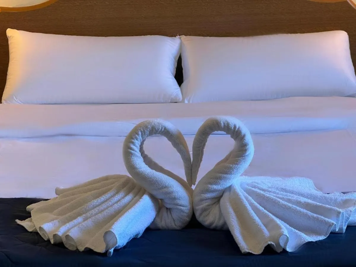 Hotel Portofino إمبوريابرافا